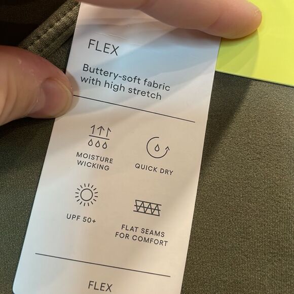 NEW All in Motion Flex Shirred Cropped Long Sleeve in Moss Green Size XL - Picture 6 of 8